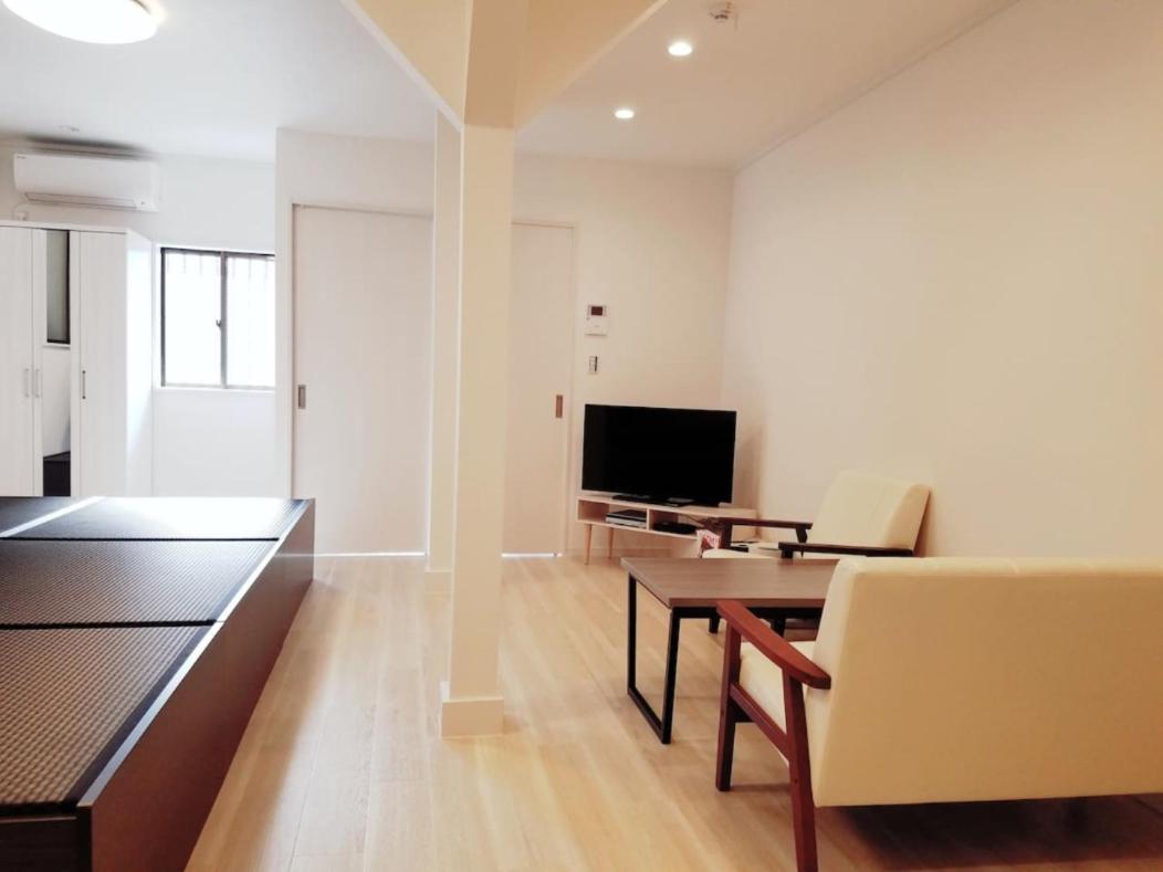 ピラネハウス Appartement Tokio Buitenkant foto